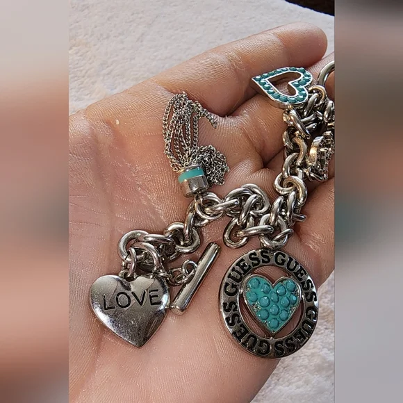 GUESS Silver-Tone Turquoise Heart & Charm Toggle Bracelet - Picture 9 of 11